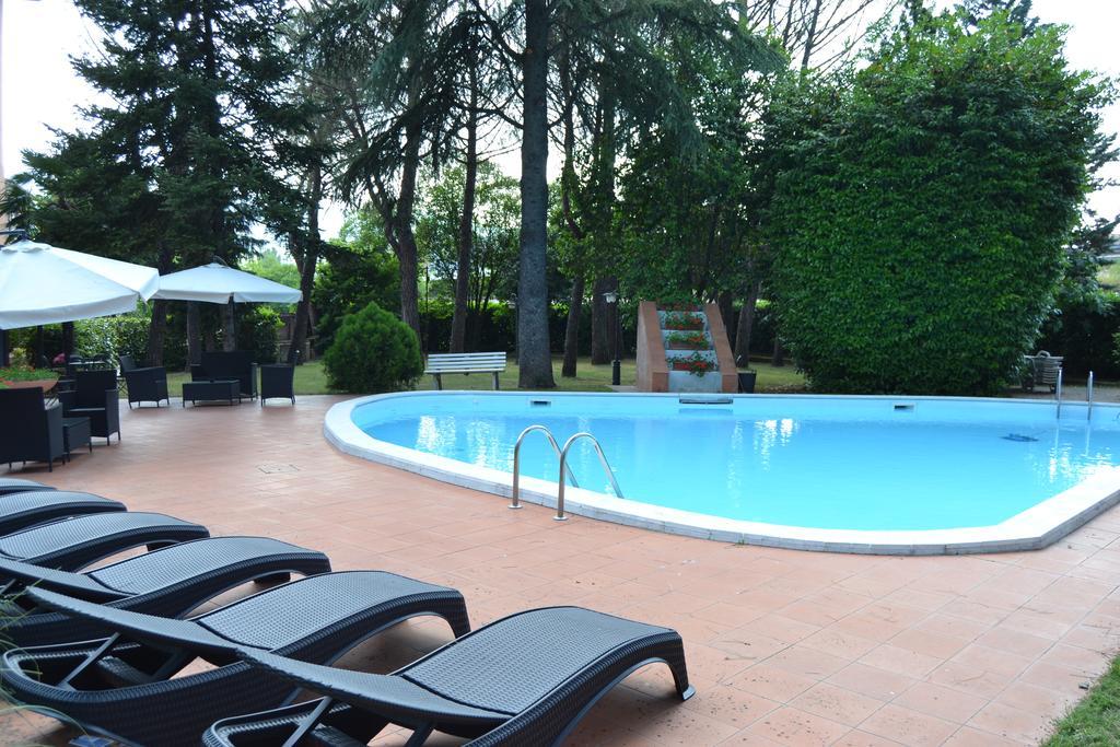 Hotel Park Ge.Al. Citta di Castello Luaran gambar