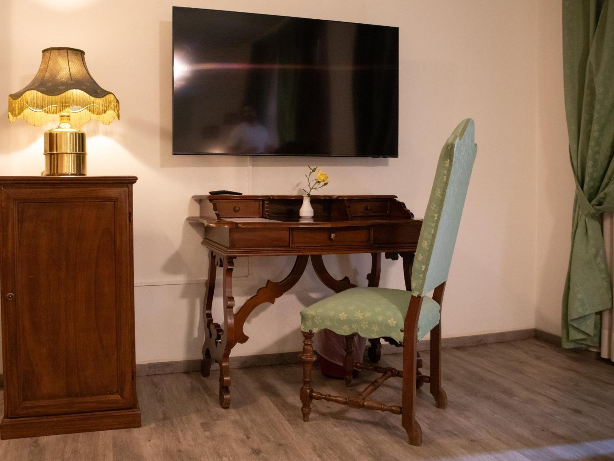 Hotel Park Ge.Al. Citta di Castello Luaran gambar
